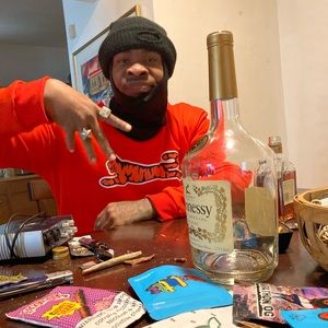 Meet your Posher, Anthony